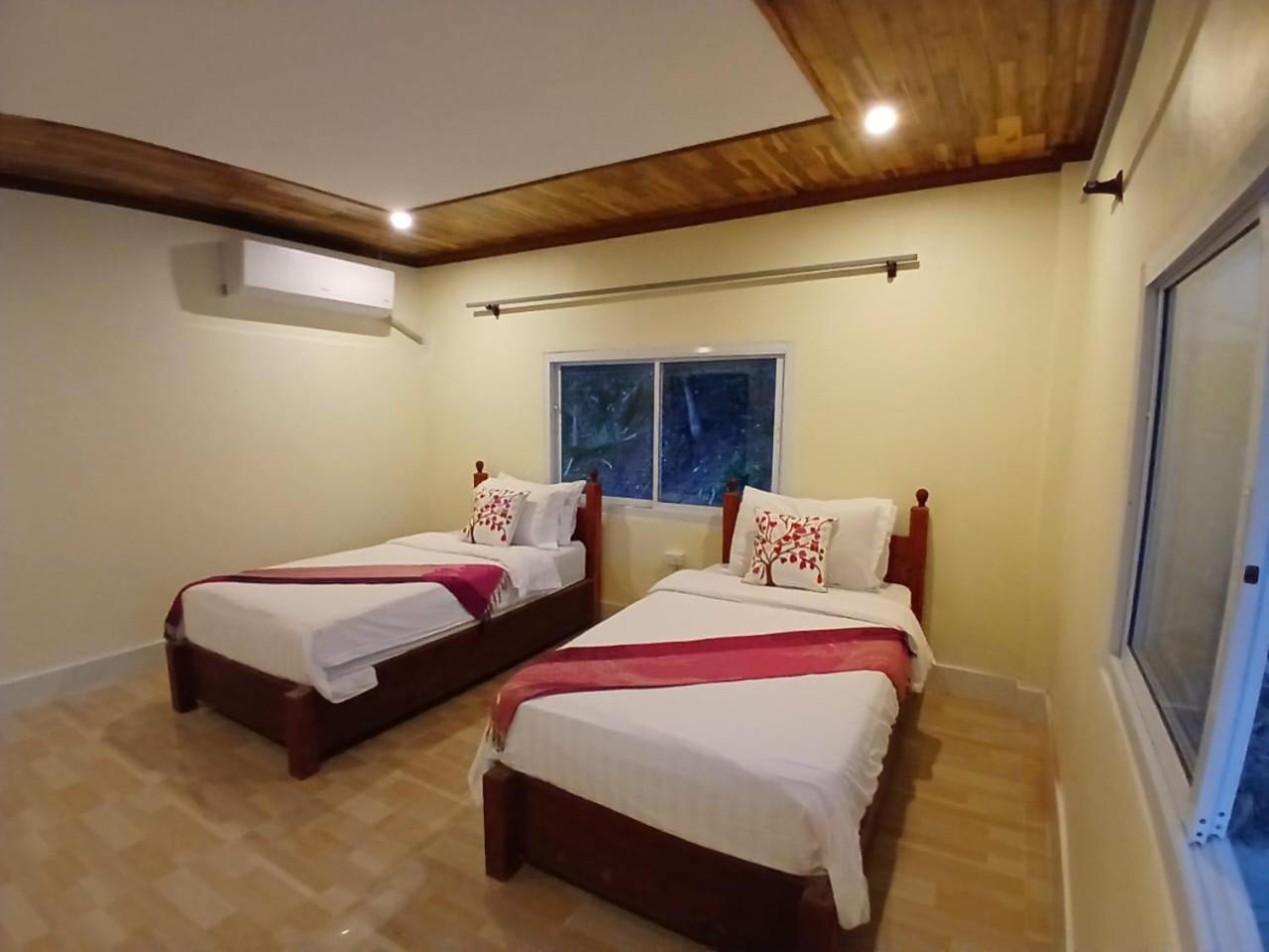 Villa Mekong 2 Guesthouse Muang Pakbèng Extérieur photo